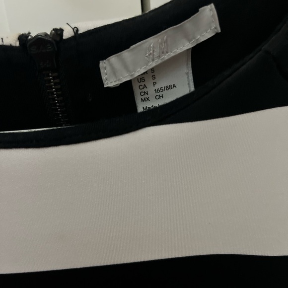 Maternity Scuba dress - Picture 2 of 2